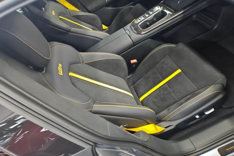 Used Xiaomi Auto SU7 Ultra 2025 Ultra Model Right Front Seat