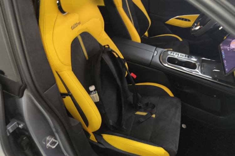 Used Xiaomi Auto SU7 Ultra 2025 Ultra Model Right Front Seat