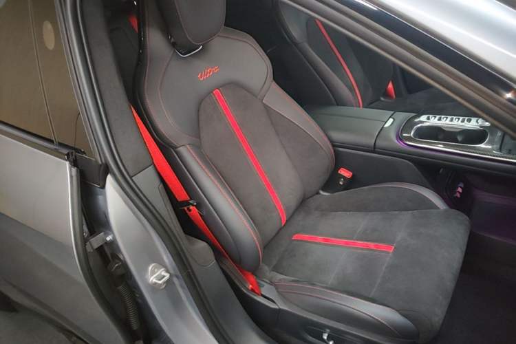 Used Xiaomi Auto SU7 Ultra 2025 Ultra Model Right Front Seat