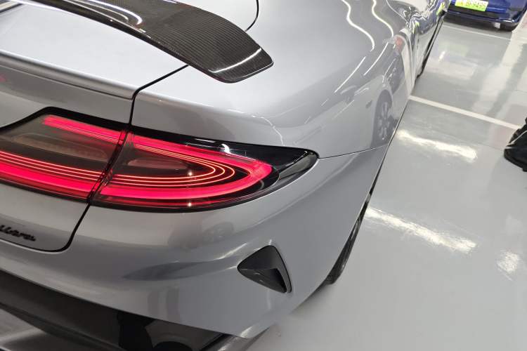 Used Xiaomi Auto SU7 Ultra 2025 Ultra Model Right Rear Taillight