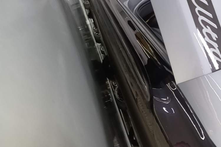 Used Xiaomi Auto SU7 Ultra 2025 Ultra Model Right Side Sill