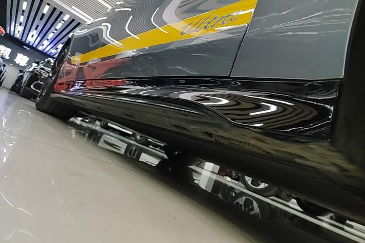 Used Xiaomi Auto SU7 Ultra 2025 Ultra Model Right Side Sill