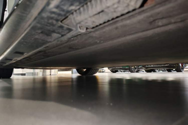 Used Xiaomi Auto SU7 Ultra 2025 Ultra Model Right Side Sill