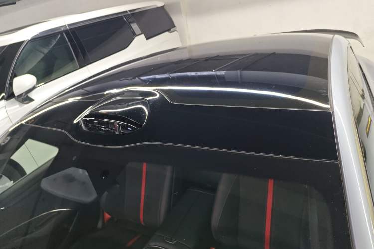 Used Xiaomi Auto SU7 Ultra 2025 Ultra Model Roof