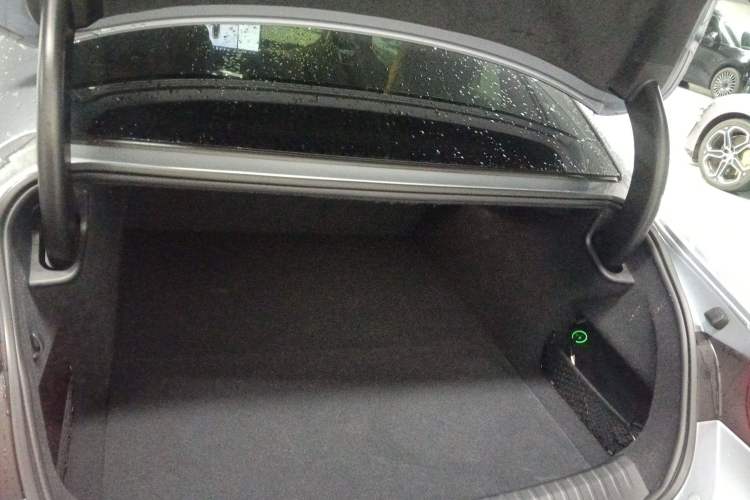 Used Xiaomi Auto SU7 Ultra 2025 Ultra Model Trunk