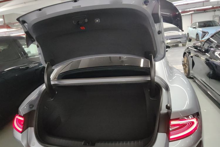 Used Xiaomi Auto SU7 Ultra 2025 Ultra Model Trunk