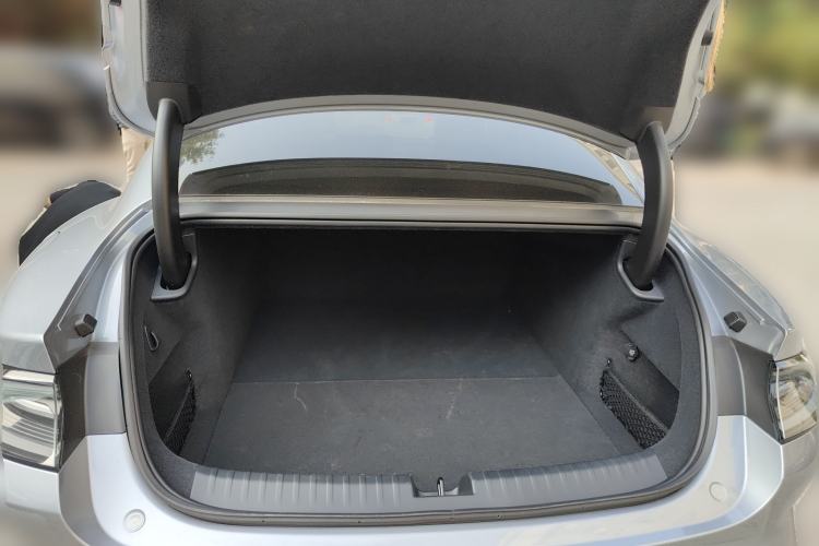 Used Xiaomi Auto SU7 Ultra 2025 Ultra Model Trunk