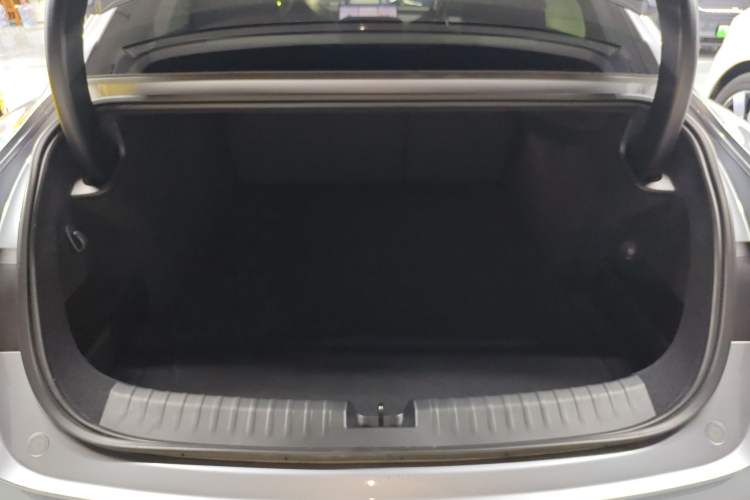 Used Xiaomi Auto SU7 Ultra 2025 Ultra Model Trunk
