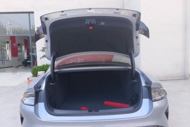Used Xiaomi Auto SU7 Ultra 2025 Ultra Model Trunk