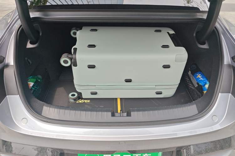 Used Xiaomi Auto SU7 Ultra 2025 Ultra Model Trunk