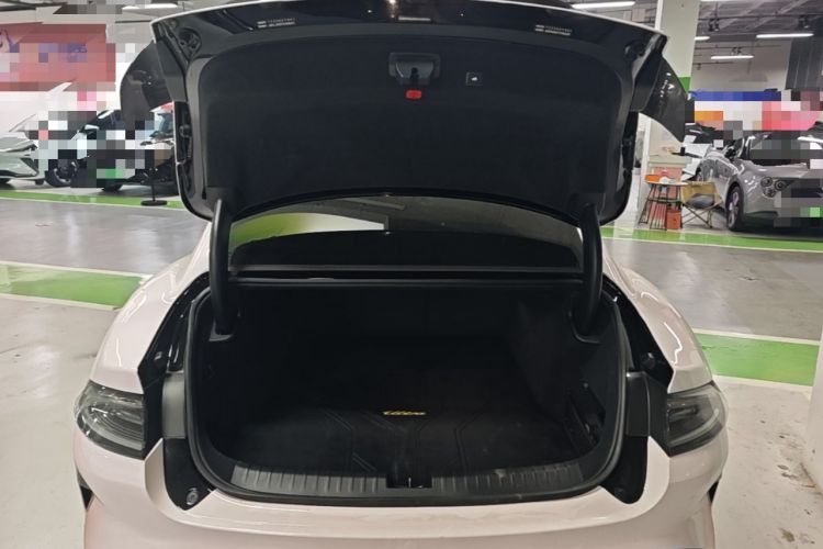 Used Xiaomi Auto SU7 Ultra 2025 Ultra Model Trunk
