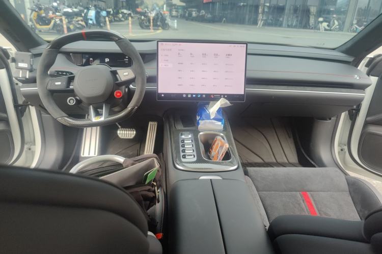 Used Xiaomi Auto SU7 Ultra 2025 Ultra Model Center Console