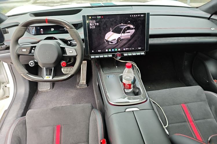 Used Xiaomi Auto SU7 Ultra 2025 Ultra Model Center Console