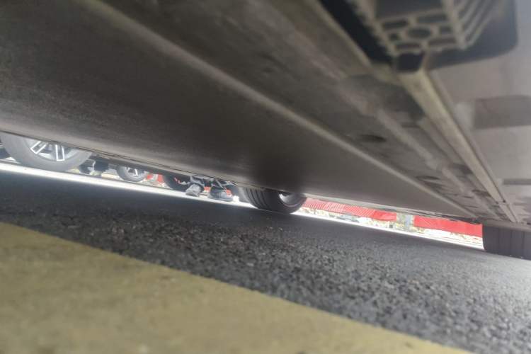 Used Xiaomi Auto SU7 Ultra 2025 Ultra Model Chassis Front Left
