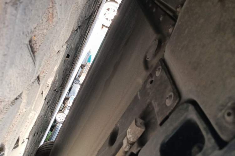 Used Xiaomi Auto SU7 Ultra 2025 Ultra Model Chassis Rear Right