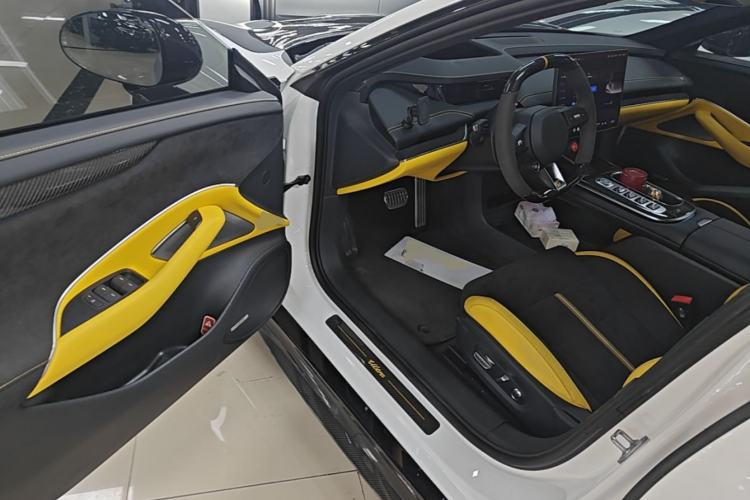 Used Xiaomi Auto SU7 Ultra 2025 Ultra Model Driver Seat
