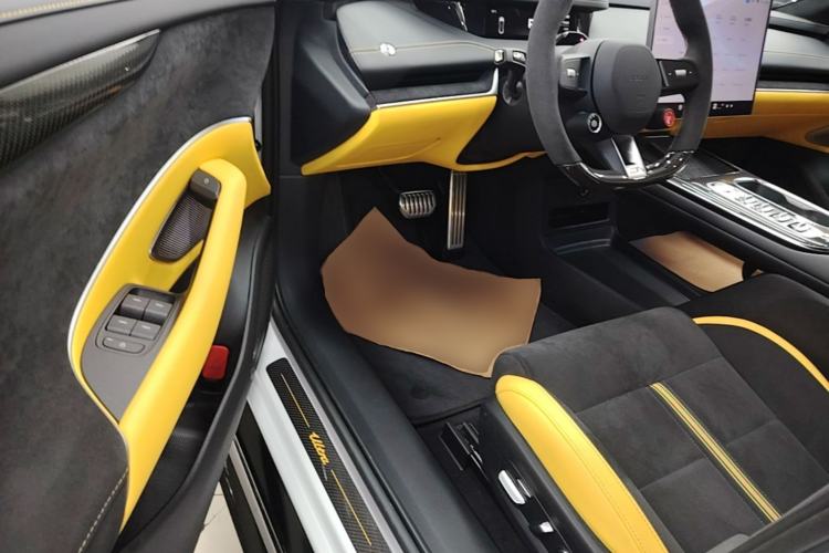 Used Xiaomi Auto SU7 Ultra 2025 Ultra Model Driver Seat