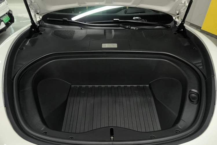 Used Xiaomi Auto SU7 Ultra 2025 Ultra Model Engine Bay
