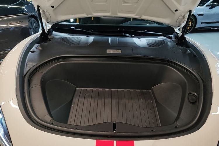 Used Xiaomi Auto SU7 Ultra 2025 Ultra Model Engine Bay