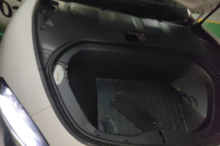 Used Xiaomi Auto SU7 Ultra 2025 Ultra Model Engine Bay Right