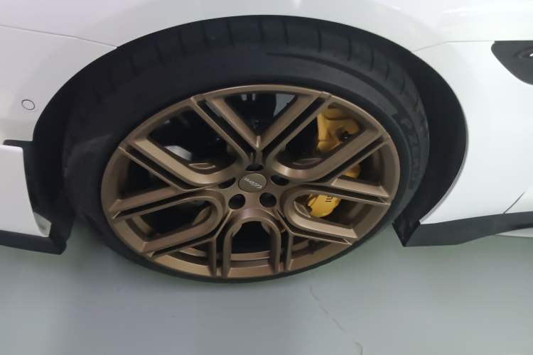 Used Xiaomi Auto SU7 Ultra 2025 Ultra Model Exterior 5