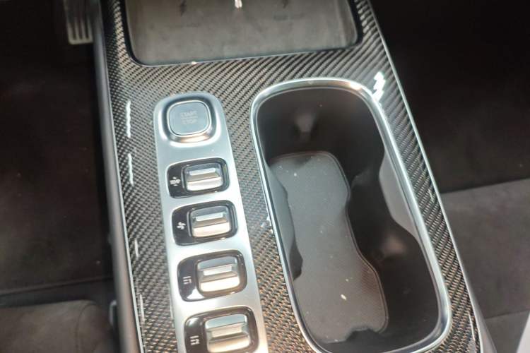 Used Xiaomi Auto SU7 Ultra 2025 Ultra Model Gear Lever