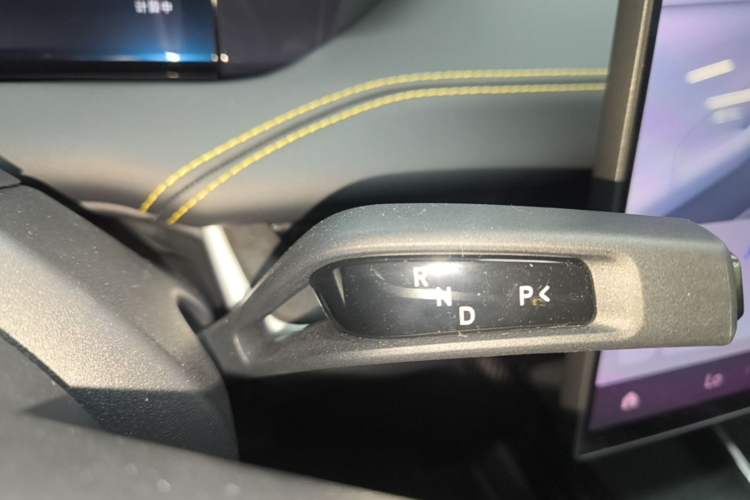 Used Xiaomi Auto SU7 Ultra 2025 Ultra Model Gear Lever