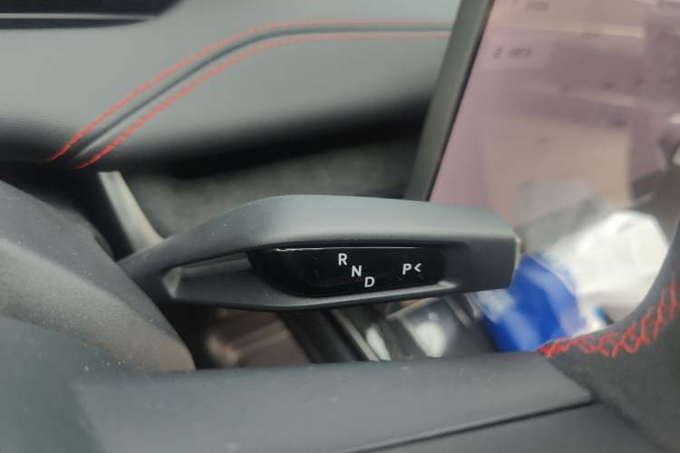 Used Xiaomi Auto SU7 Ultra 2025 Ultra Model Gear Lever