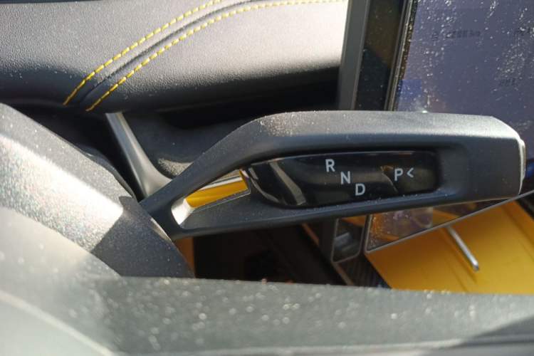 Used Xiaomi Auto SU7 Ultra 2025 Ultra Model Gear Lever