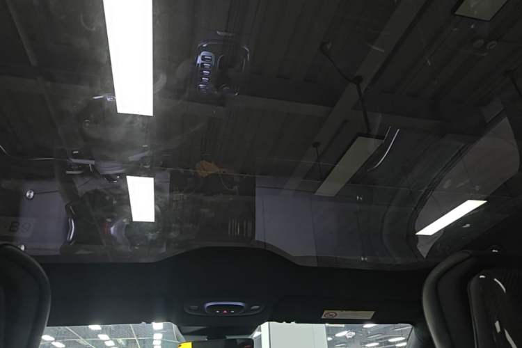 Used Xiaomi Auto SU7 Ultra 2025 Ultra Model Headliner