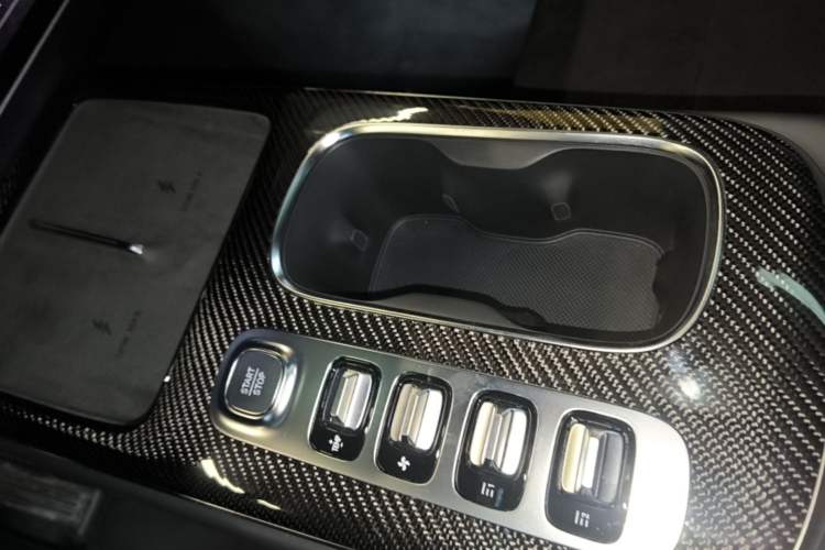 Used Xiaomi Auto SU7 Ultra 2025 Ultra Model Interior 1