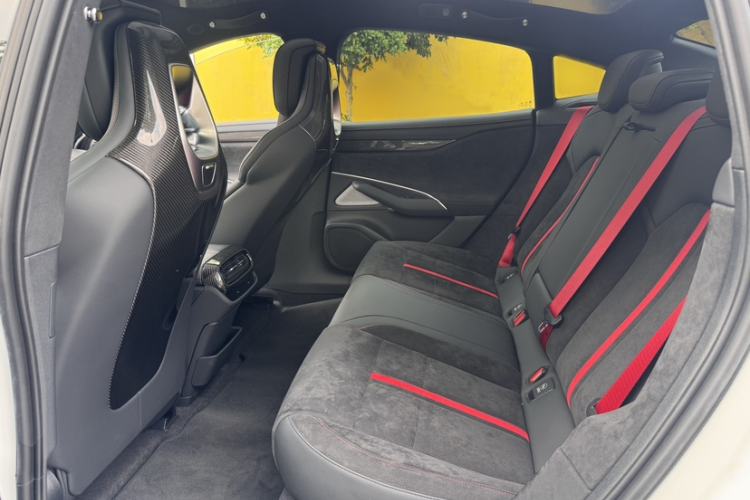 Used Xiaomi Auto SU7 Ultra 2025 Ultra Model Interior 3