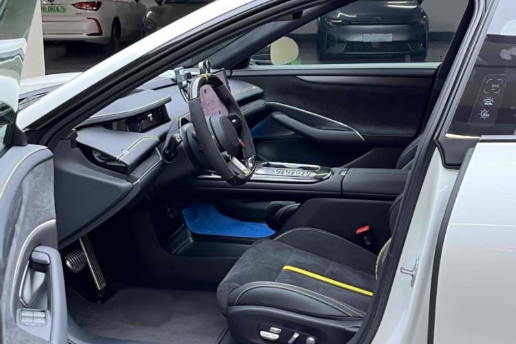 Used Xiaomi Auto SU7 Ultra 2025 Ultra Model Interior 7