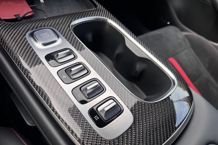 Used Xiaomi Auto SU7 Ultra 2025 Ultra Model Interior 8