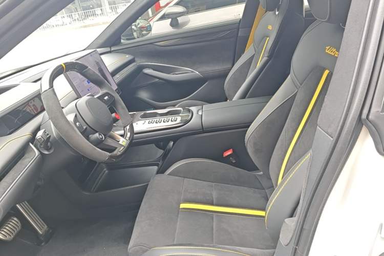 Used Xiaomi Auto SU7 Ultra 2025 Ultra Model Left Front Seat