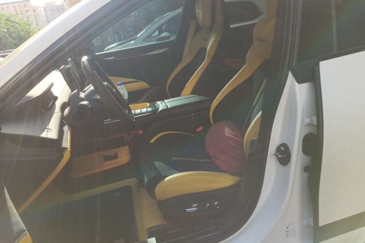Used Xiaomi Auto SU7 Ultra 2025 Ultra Model Left Front Seat
