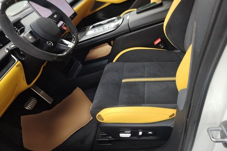 Used Xiaomi Auto SU7 Ultra 2025 Ultra Model Left Front Seat