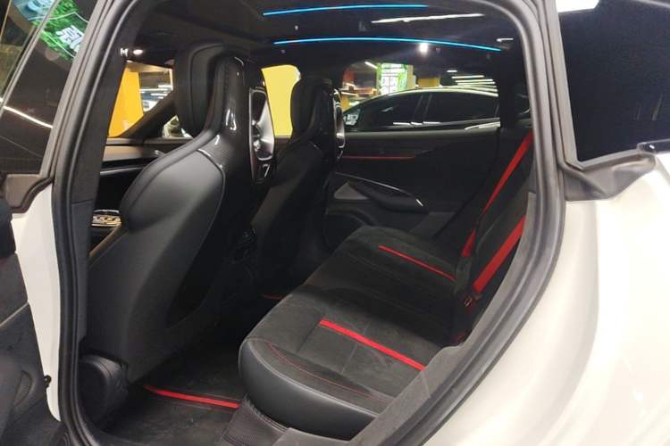 Used Xiaomi Auto SU7 Ultra 2025 Ultra Model Left Rear Seat