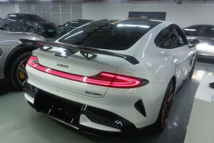 Used Xiaomi Auto SU7 Ultra 2025 Ultra Model Rear Right 45 Deg