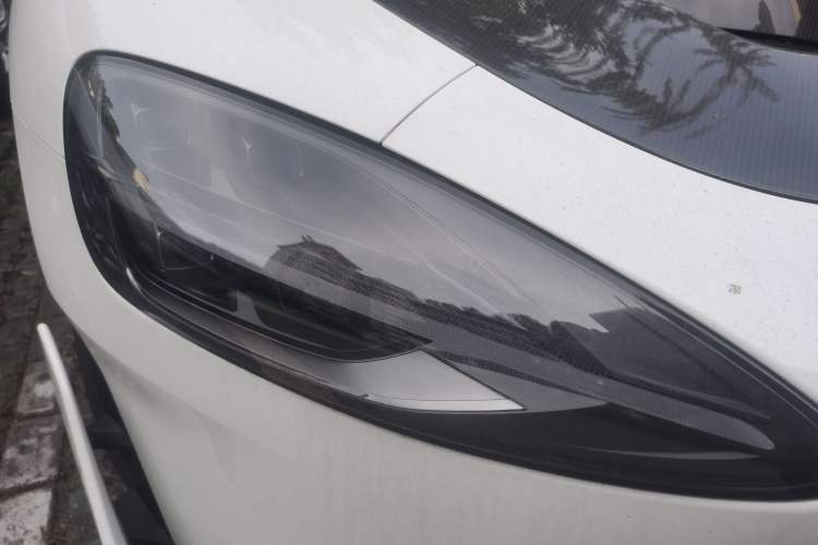 Used Xiaomi Auto SU7 Ultra 2025 Ultra Model Right Front Headlight