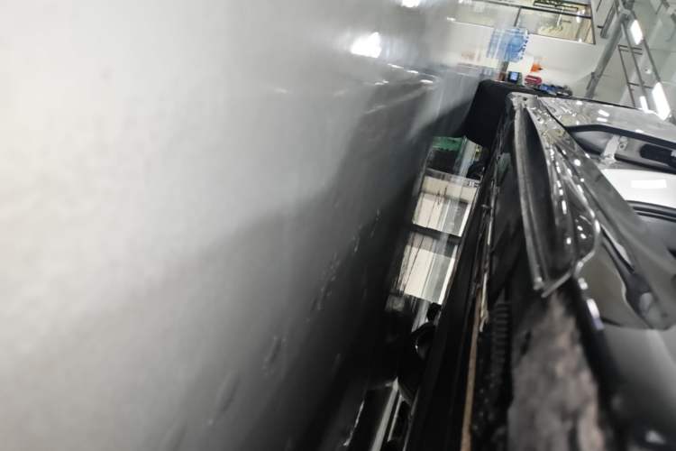Used Xiaomi Auto SU7 Ultra 2025 Ultra Model Right Side Sill