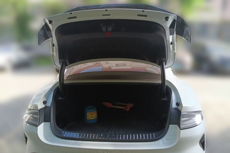 Used Xiaomi Auto SU7 Ultra 2025 Ultra Model Trunk