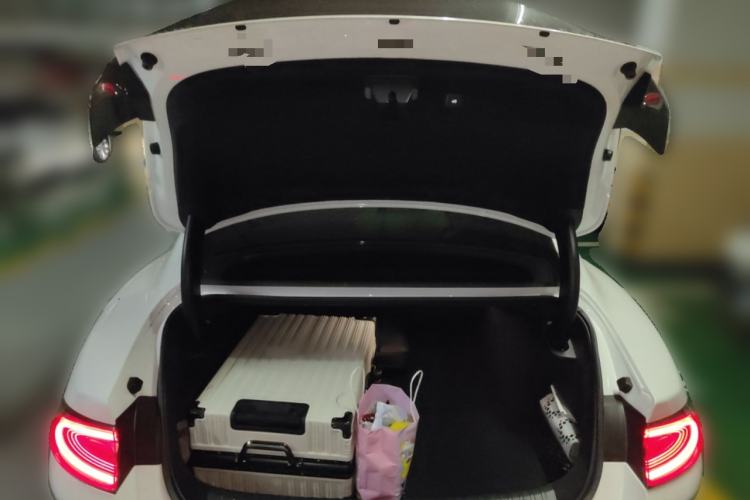 Used Xiaomi Auto SU7 Ultra 2025 Ultra Model Trunk