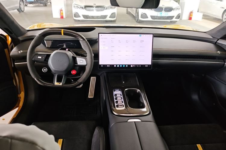 Used Xiaomi Auto SU7 Ultra 2025 Ultra Model Center Console