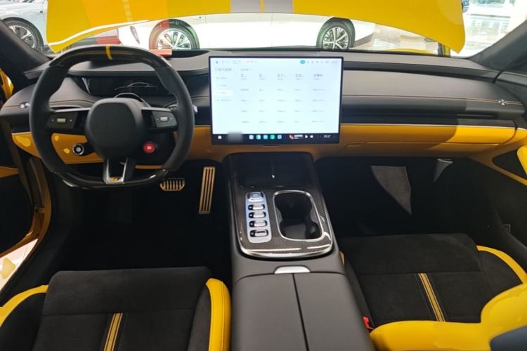 Used Xiaomi Auto SU7 Ultra 2025 Ultra Model Center Console