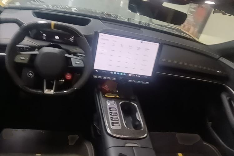 Used Xiaomi Auto SU7 Ultra 2025 Ultra Model Center Console