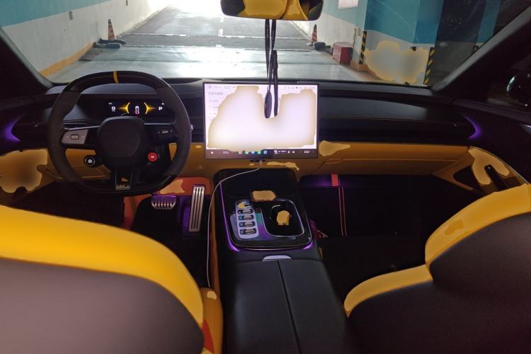 Used Xiaomi Auto SU7 Ultra 2025 Ultra Model Center Console