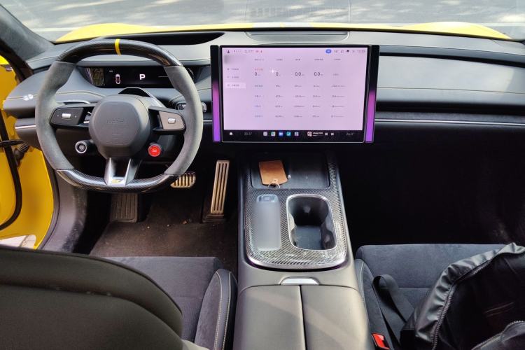 Used Xiaomi Auto SU7 Ultra 2025 Ultra Model Center Console