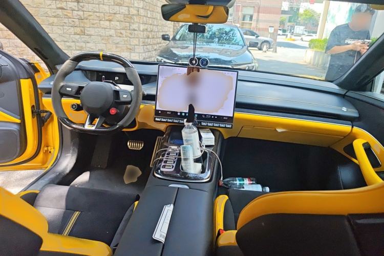 Used Xiaomi Auto SU7 Ultra 2025 Ultra Model Center Console