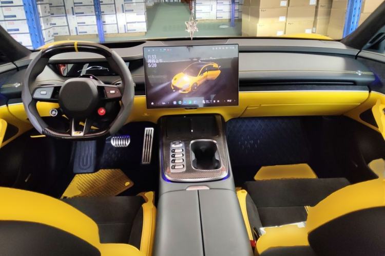 Used Xiaomi Auto SU7 Ultra 2025 Ultra Model Center Console